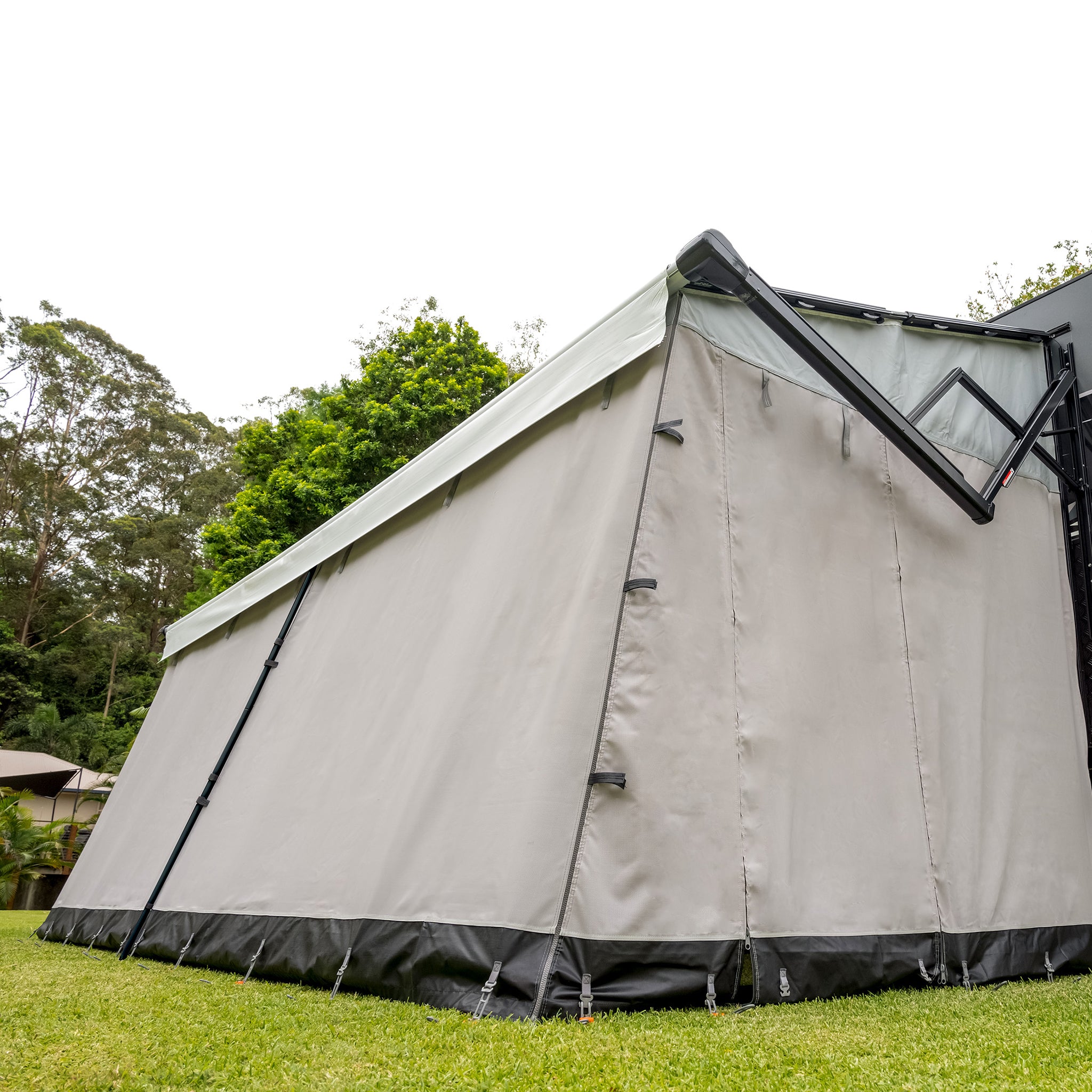 Roll Out Awning Walls - Shade