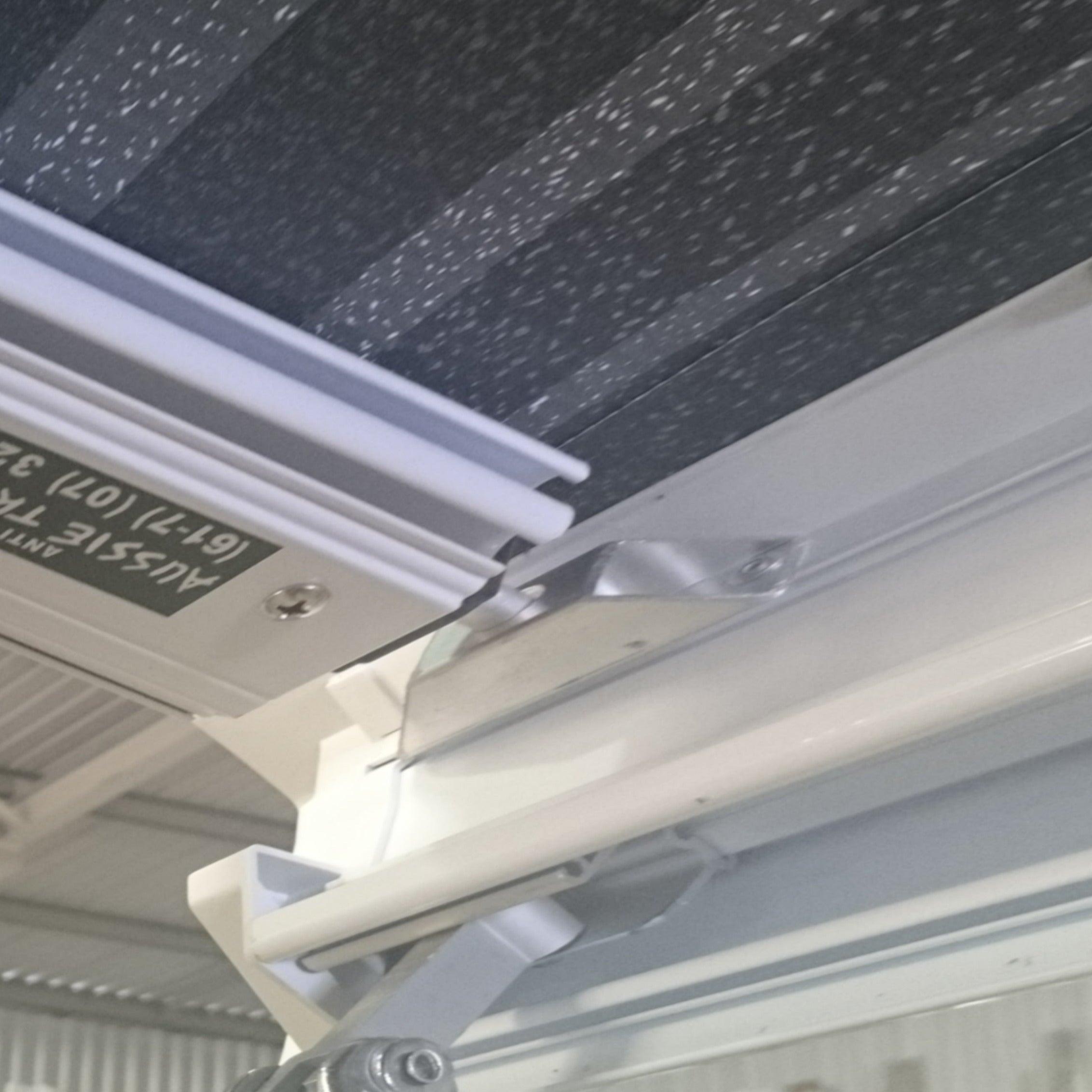 AFK and CRR Outrigger Spigot Bracket - Aussie Traveller